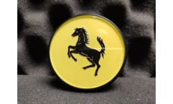 Badge / Centre de Roue Jaune Ancienne Génération Ferrari (108947)