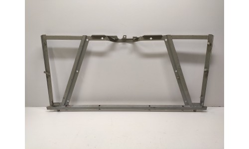 Support bouclier arrière ferrari F40 (70000761)