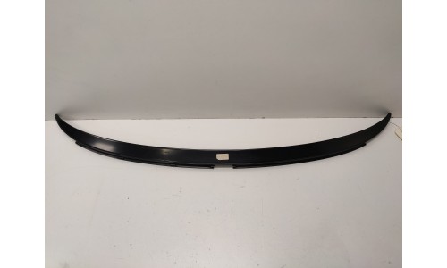 Windshield wiper covering