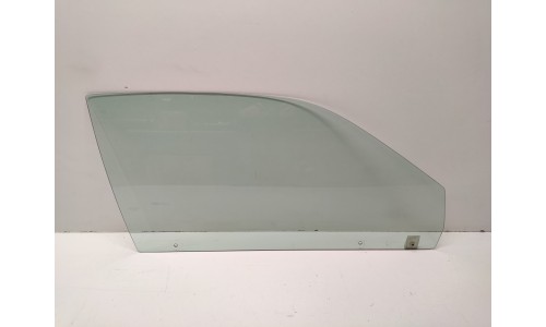 Vitre de Portière Droite Ferrari Mondial (61034100/U) (Pièce Occasion)